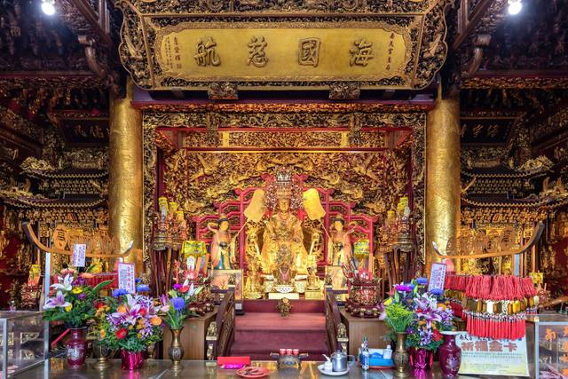 南方澳南天宮(金媽祖、玉媽祖)的官方照片