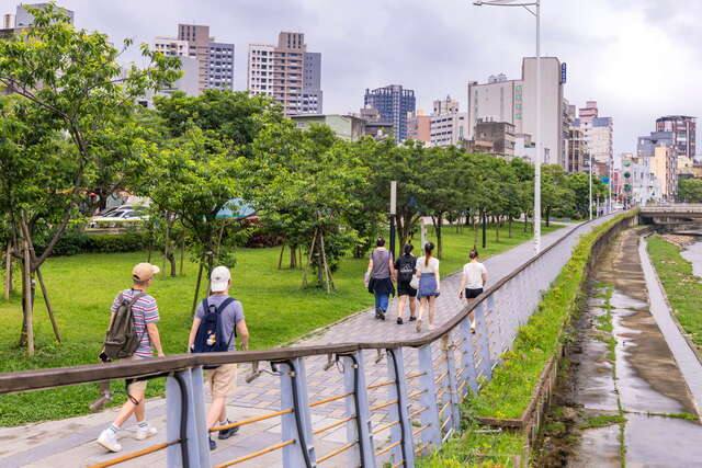 中壢老街溪步道、新街溪步道的官方照片