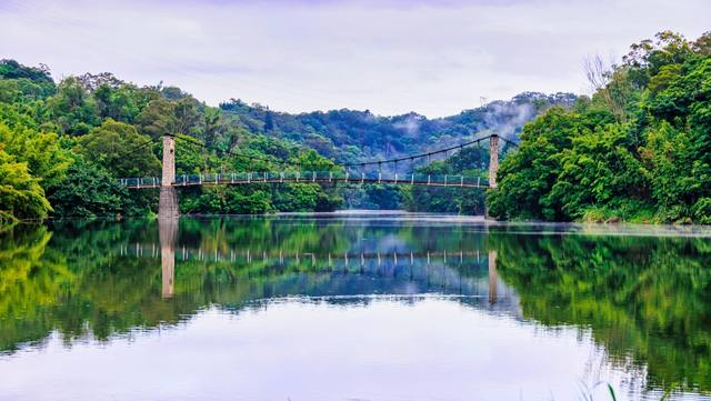 寶湖吊橋．碧湖吊橋的官方照片