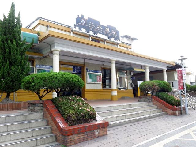 二水車站 │山腳追風 尋稻海的官方照片