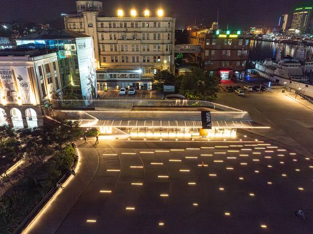 國門廣場的官方照片