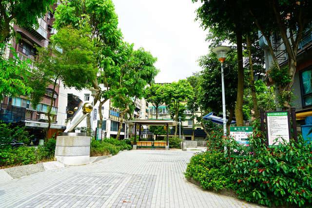 通化公園的官方照片