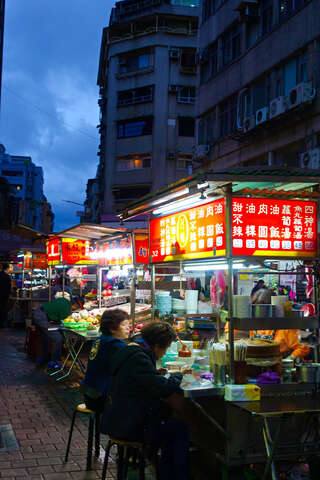 雙城街夜市的官方照片