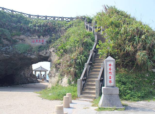 石門洞的官方照片