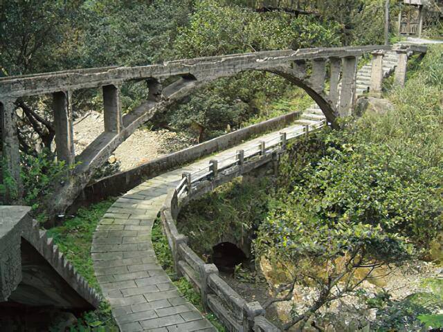 山尖路步道的官方照片