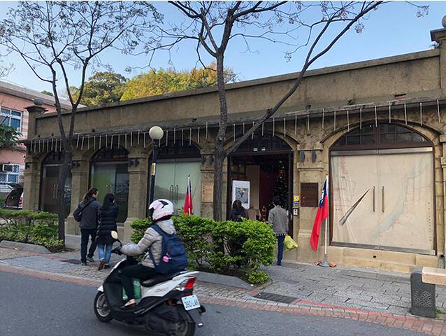 得忌利士商行的官方照片