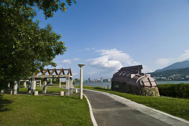 八里左岸公園的官方照片