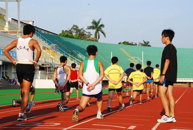 國立臺灣體育運動大學體育場館的官方照片