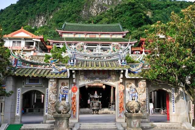 火山碧雲寺的官方照片