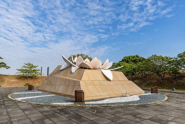 勞動女性紀念公園的官方照片